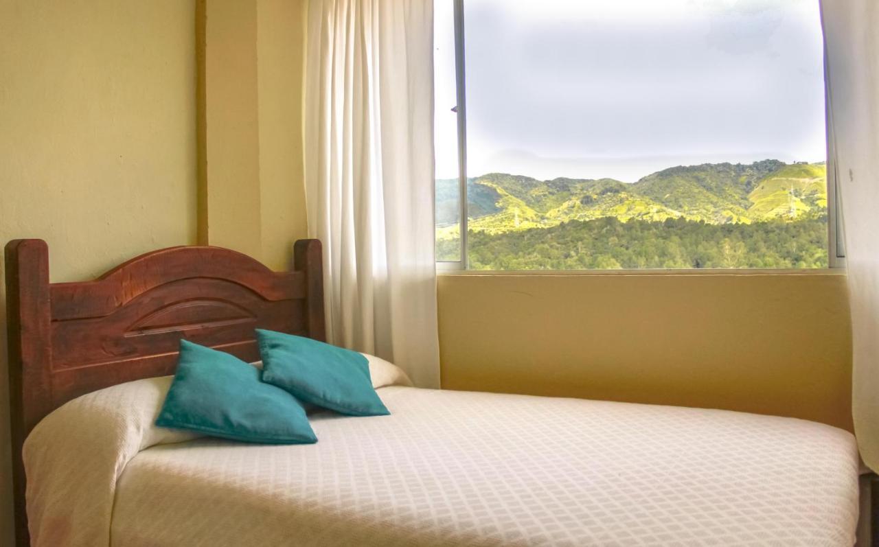 Casa Encuentro Ecolodge, Outdoor Gym And Yoga Guatape Exterior photo