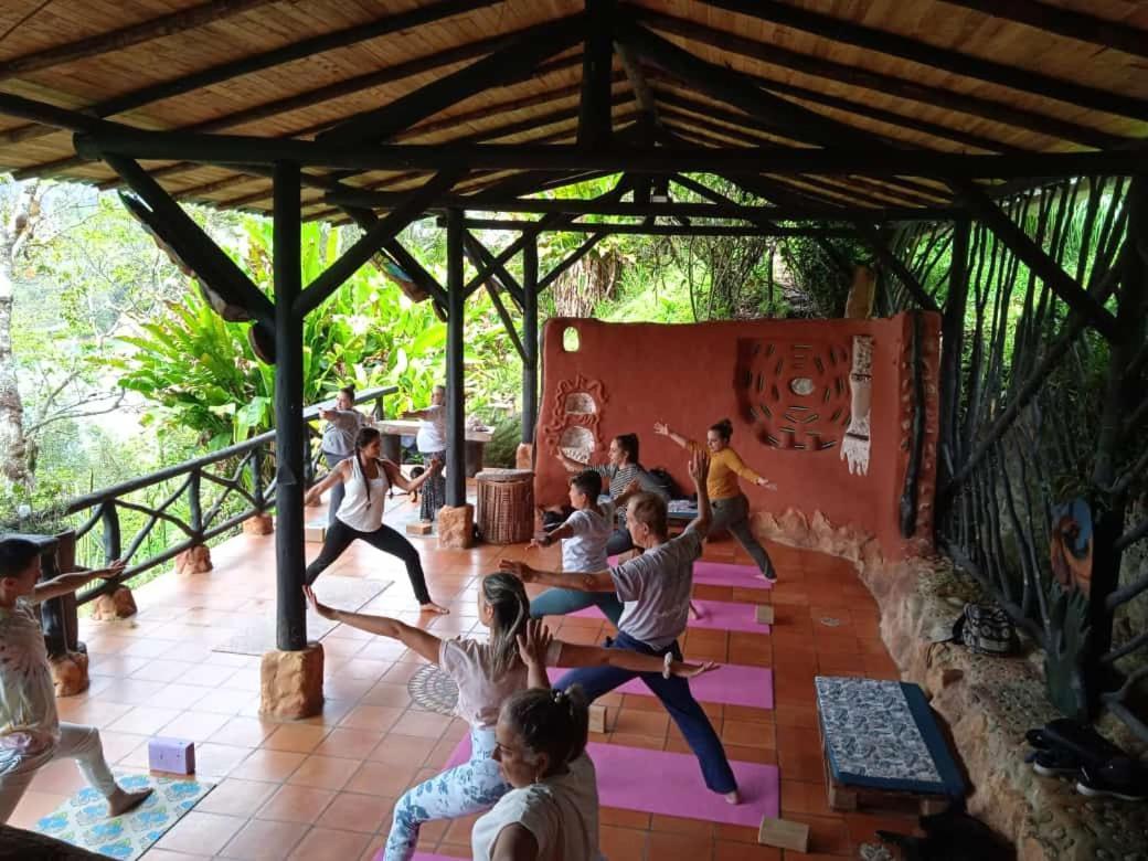 Casa Encuentro Ecolodge, Outdoor Gym And Yoga Guatape Exterior photo